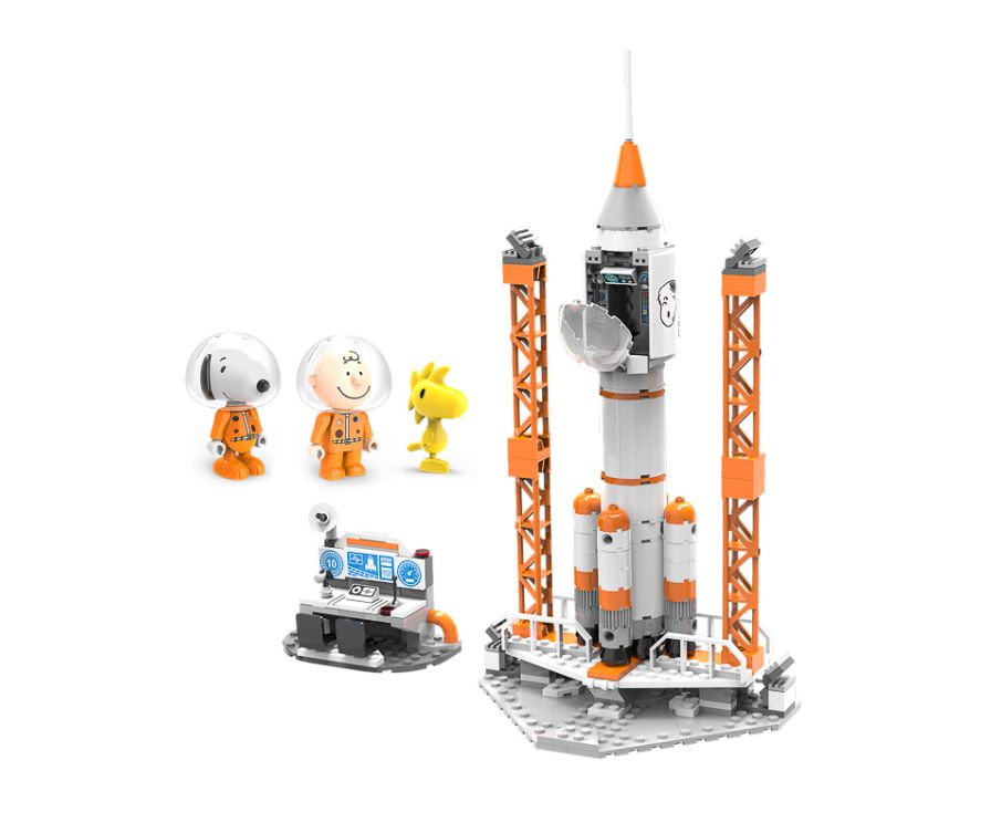 Игрушка строительные блоки Snoopy Space Traveler A (запуск ракеты, 304 шт)